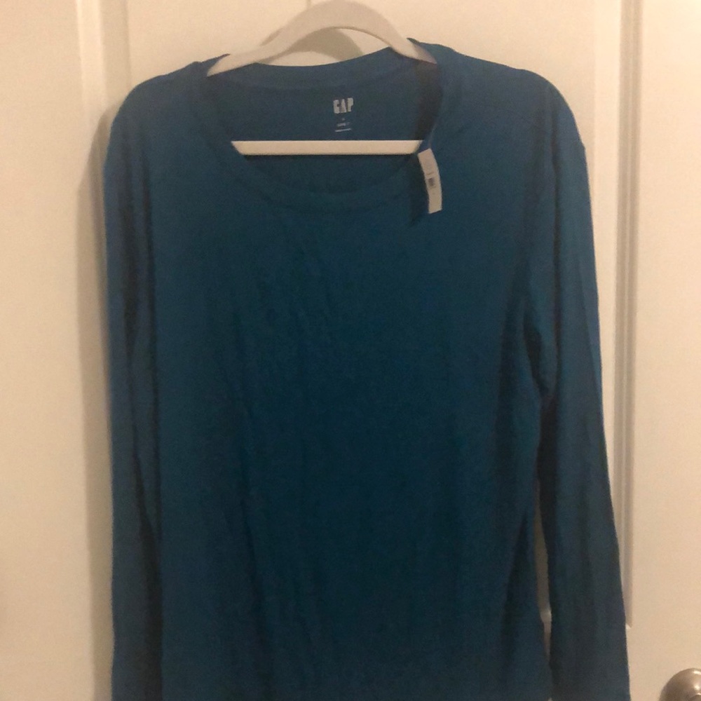 Gap tee 🦋🦋🦋🦋long sleeve very soft